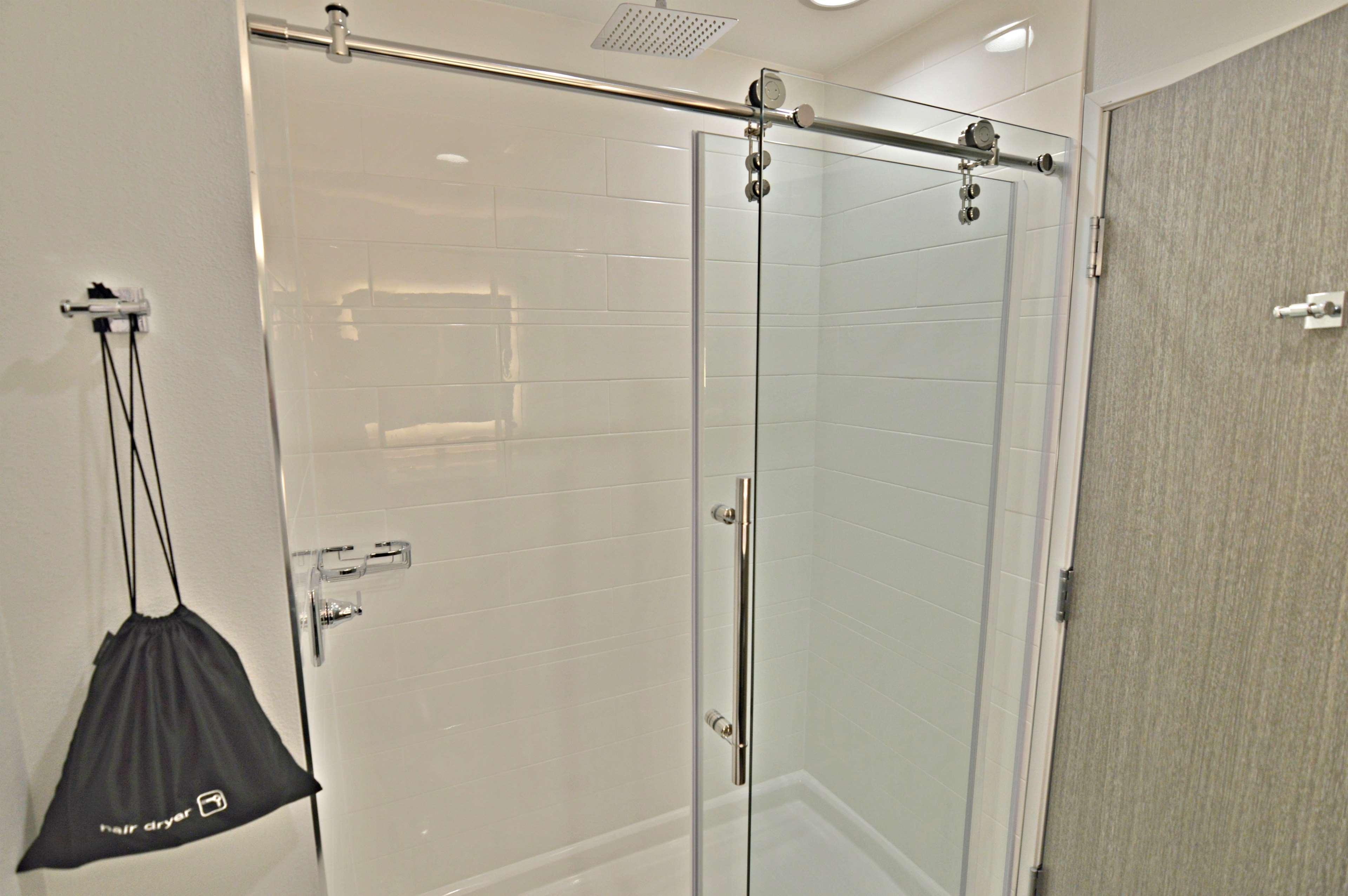 Best Western Plus Executive Residency Oklahoma City I-35 Екстериор снимка