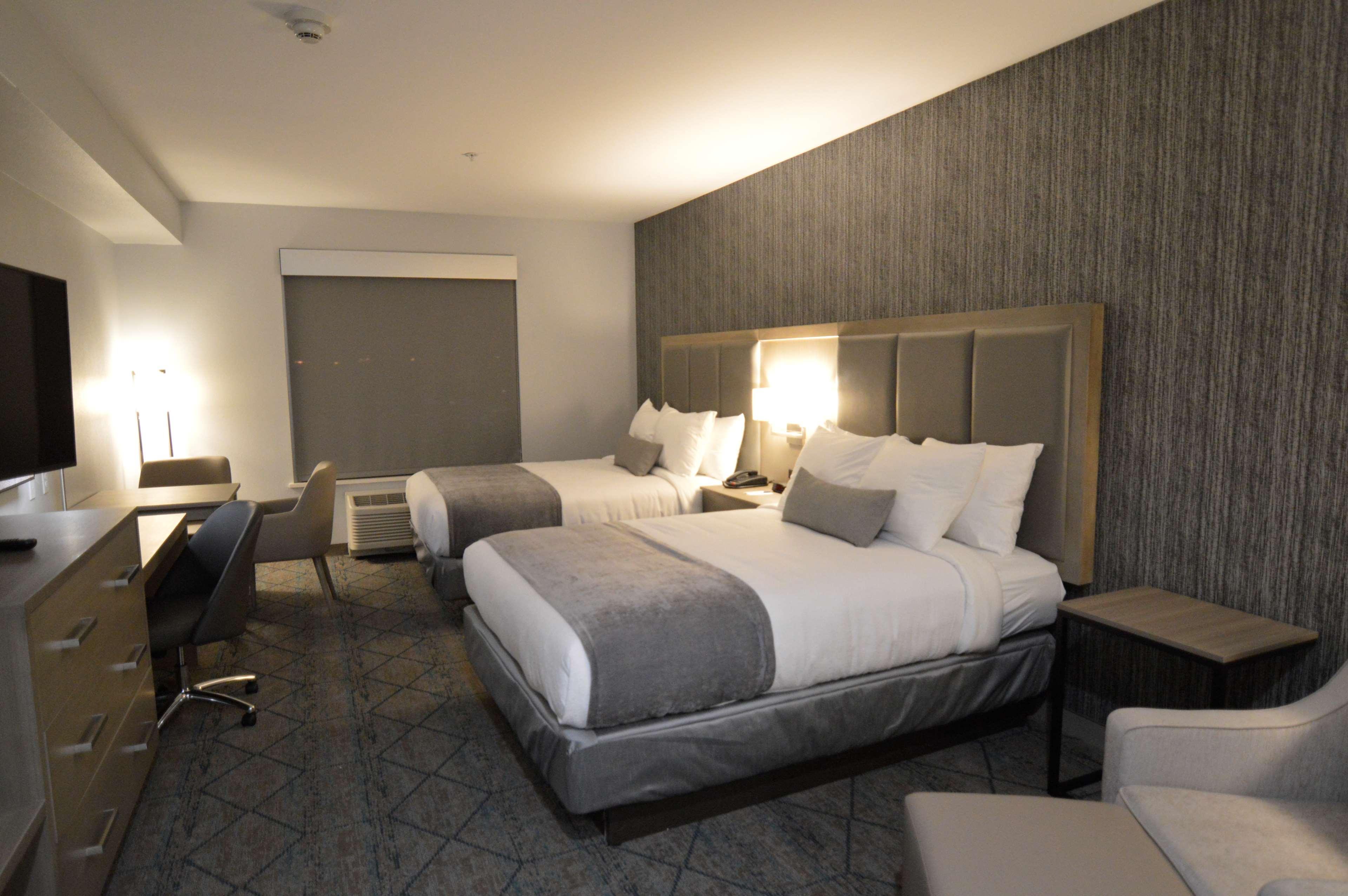 Best Western Plus Executive Residency Oklahoma City I-35 Екстериор снимка