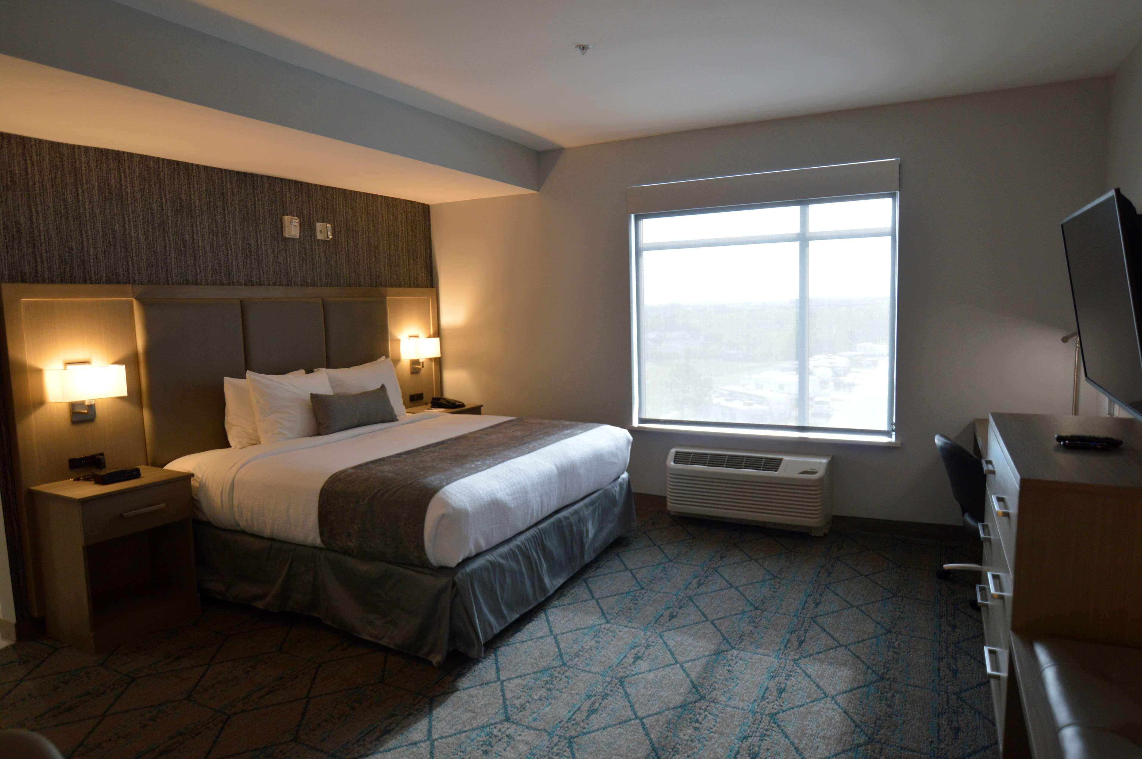 Best Western Plus Executive Residency Oklahoma City I-35 Екстериор снимка