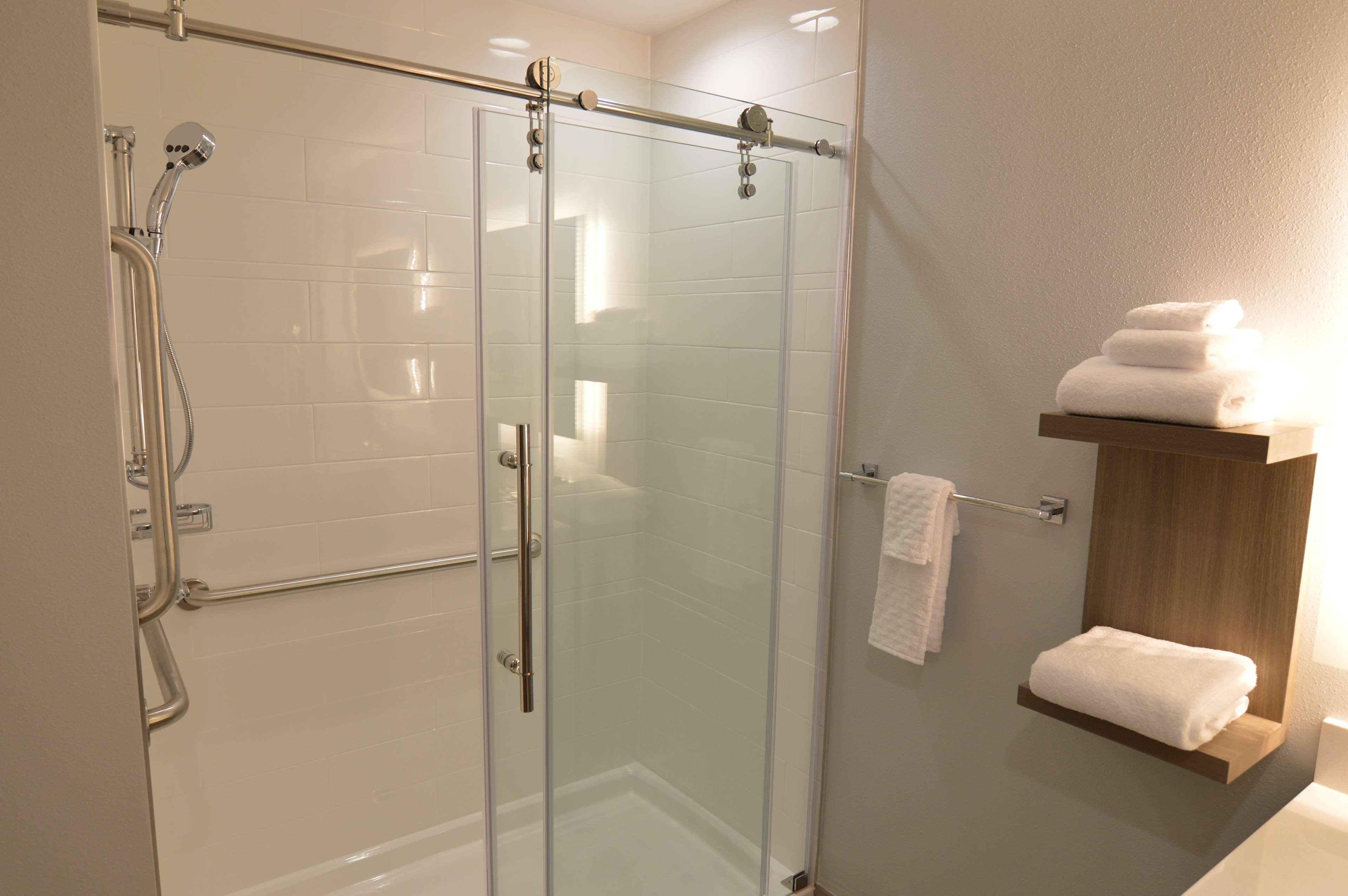 Best Western Plus Executive Residency Oklahoma City I-35 Екстериор снимка